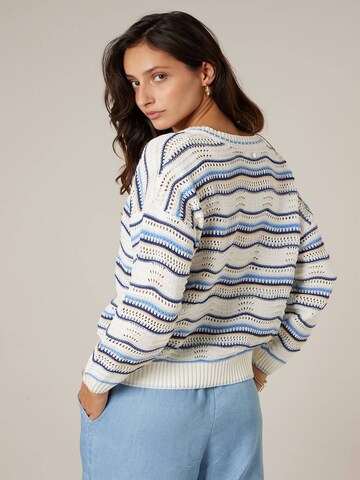 Pull-over 'Melvina' Deeluxe en blanc