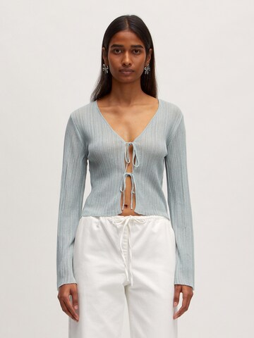 EDITED Knit cardigan 'Odine' in Blue: front