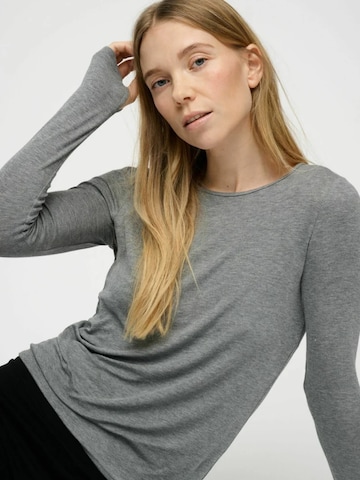 moshi moshi mind Shirt 'Evermore' in Grijs