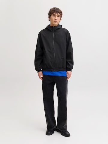 JACK & JONES Overgangsjakke 'JJECHARGE' i sort