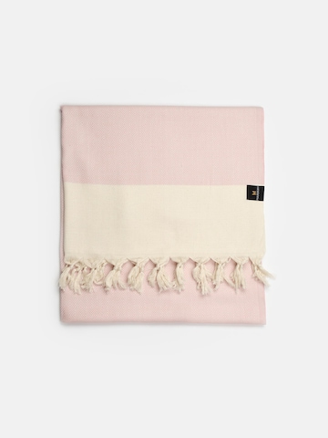 MARSIKOH Beach Towel 'Isola di Dino' in Pink: front