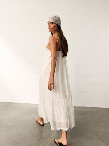 Robe d’été Bhoem en beige