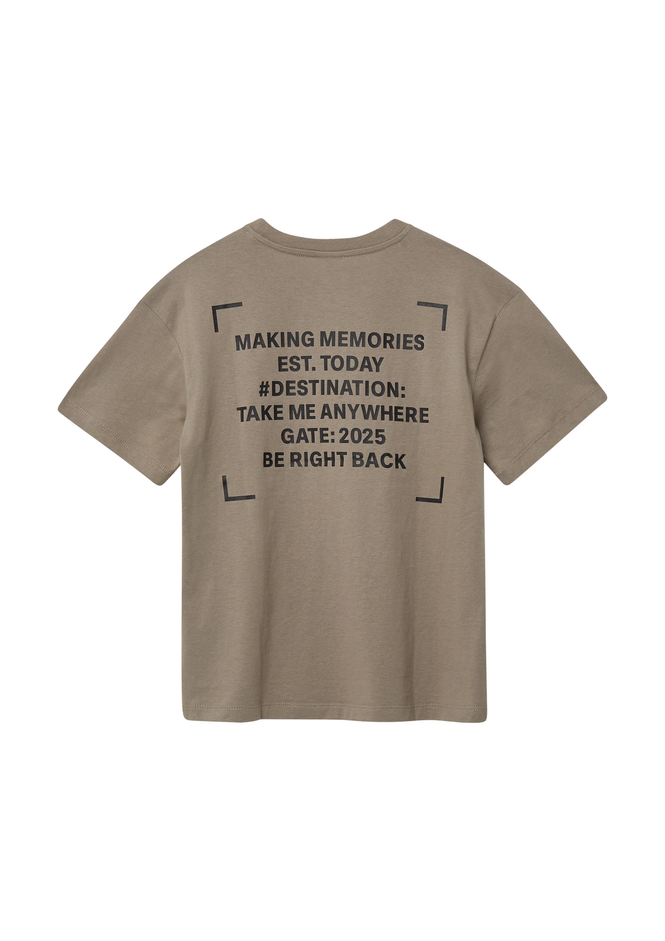 s.OliverMajica - smeđa boja