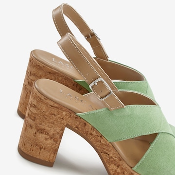 LASCANA Páskové sandály – zelená