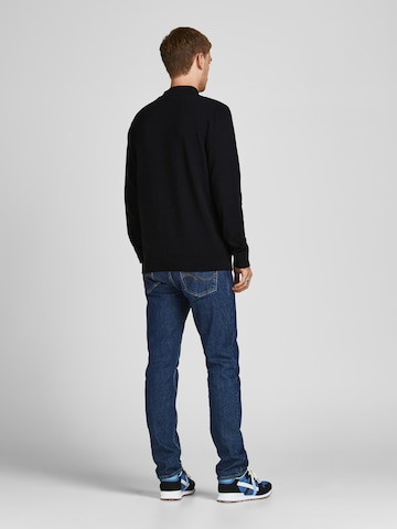 JACK & JONES كنزة صوفية بلون أسود