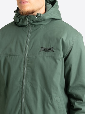 Veste d’hiver 'Dunster' LONSDALE en vert