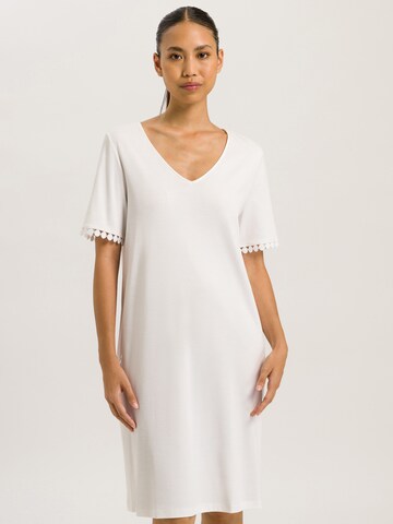 Chemise de nuit ' Rosa ' Hanro en blanc : devant