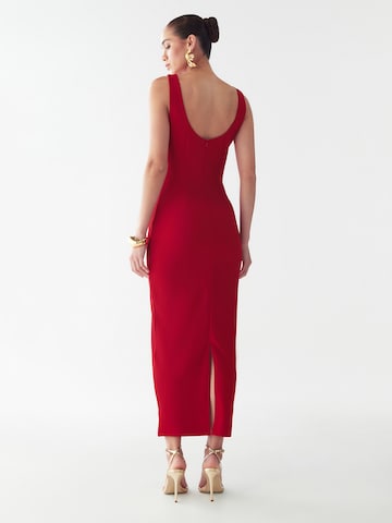 BWLDRHaljina 'Shian' - crvena boja: stražnji dio