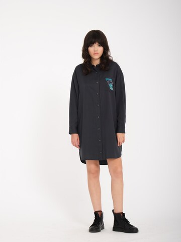 Volcom Shirt Dress 'Max Sherman' in Grey