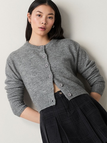 Cardigan Next en gris