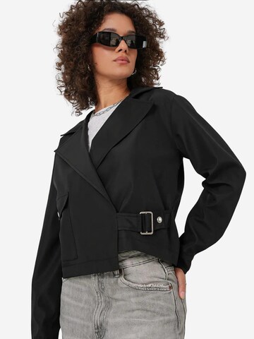 Bigdart Between-Seasons Coat in Black