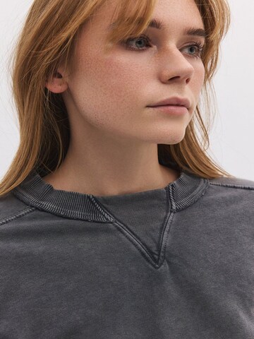 No Matter What Sweatshirt in Grey