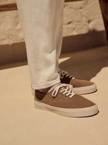 Baskets basses Next en beige