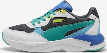 PUMA Sneakers in White: front