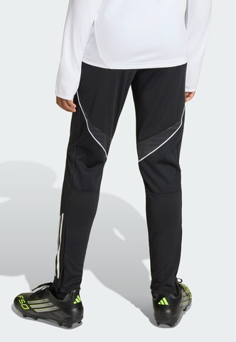 Coupe slim Pantalon de sport 'Real Madrid Avengers 25/26 Tiro25 Competition' ADIDAS PERFORMANCE en noir