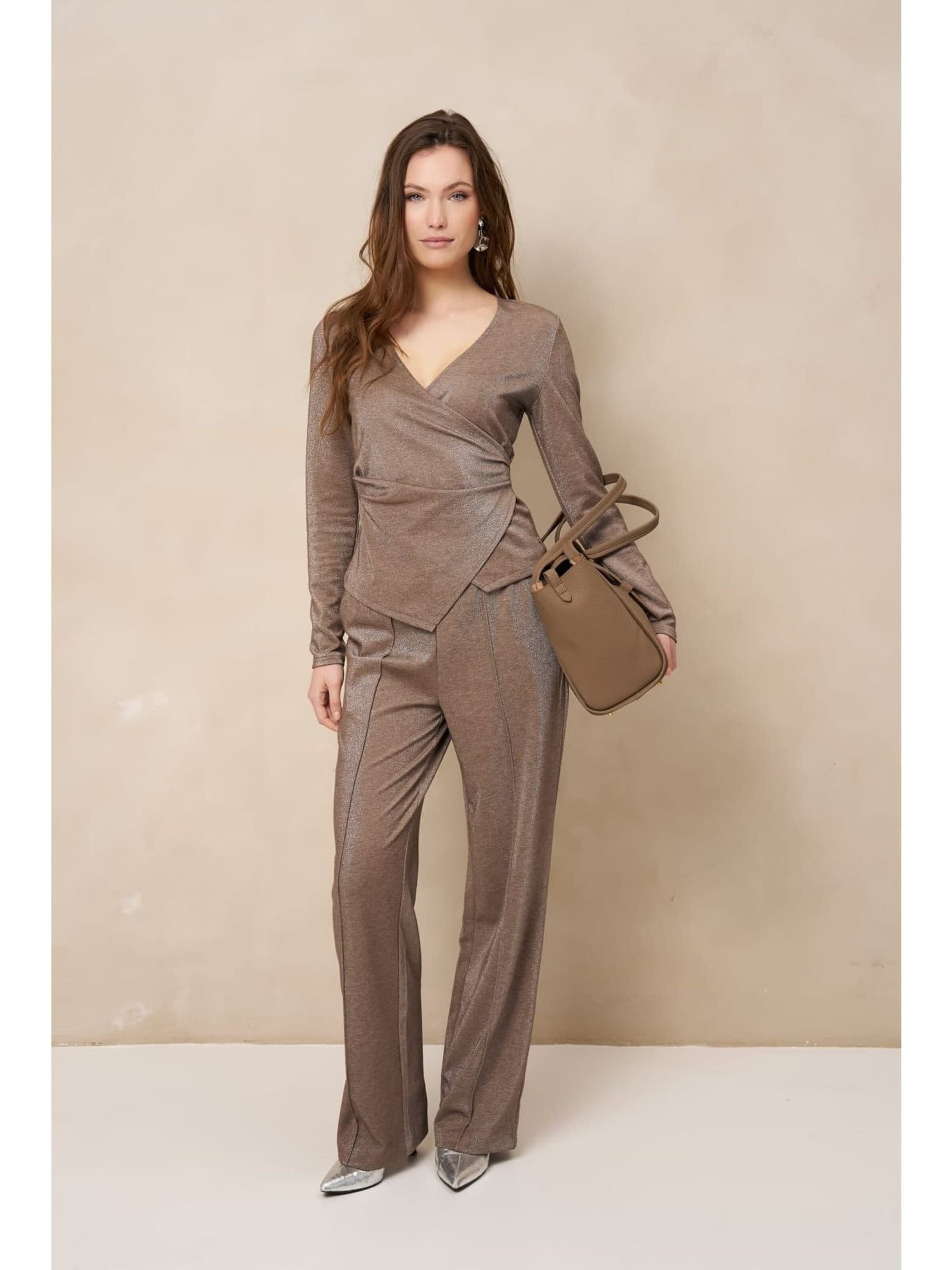 LOFTY MANNER Top 'RJ06 - Top Jori - Wrap' in Grijs