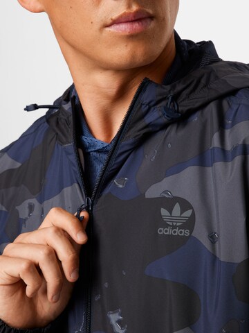 ADIDAS ORIGINALS Jacke in Blau