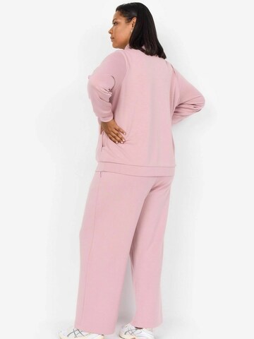 Wasabi Concept Collegepaita 'Sabina' värissä vaaleanpunainen