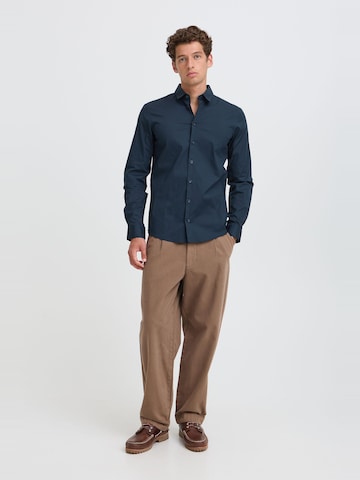 Casual Friday Slim fit Zakelijk overhemd in Blauw: voorkant