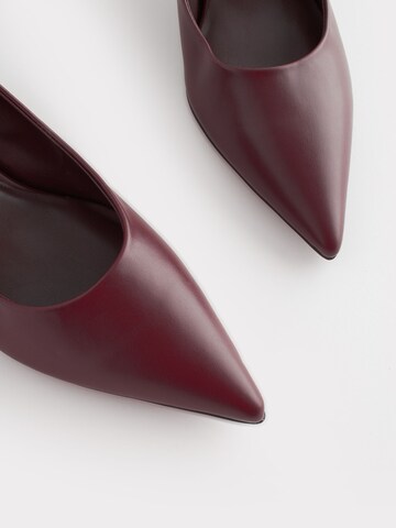 Next Lodičky 'Forever Comfort®' - Červená