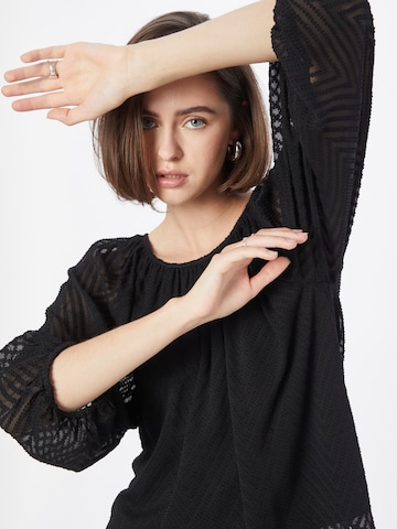 Camicia da donna 'NORA' di VERO MODA in nero