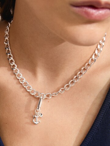 Pilgrim Berlock ' Symbols ' i silver: framsida