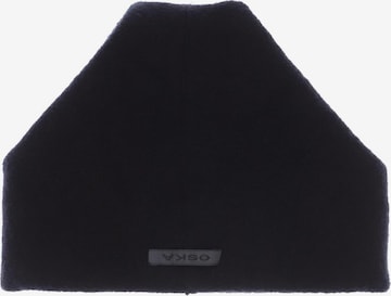 OSKA Hat & Cap in One size in Black: front