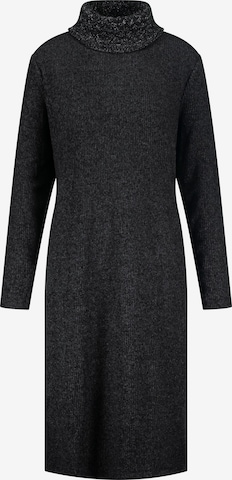 October Knitted dress in Grey: front