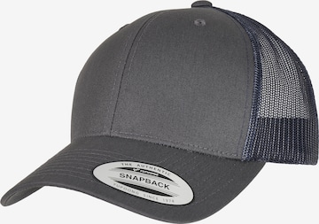 Cappello da baseball di Flexfit in grigio: frontale