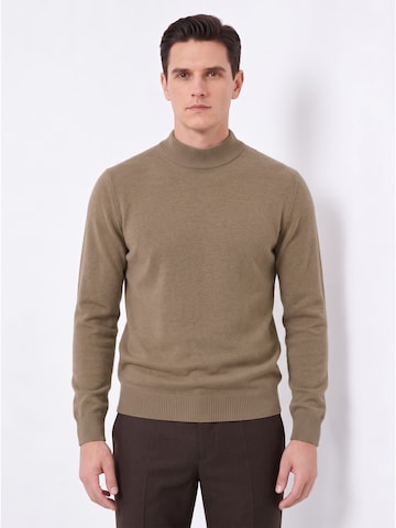 ALLTHEMEN Sweater 'Fadenlicht' in Green: front