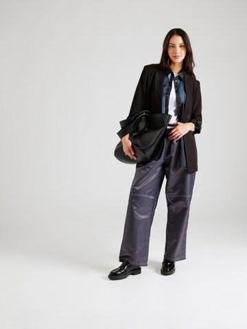 Blazer 'Willa' di ABOUT YOU in nero