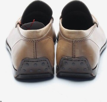 Tod's Flats & Loafers in 42 in Brown