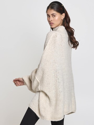 Lilavie Strickpullover ' Maraa ' in Beige