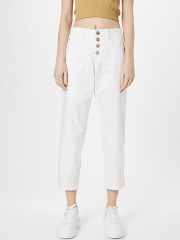 Cream Loose fit Jeans 'Matun' in White: front