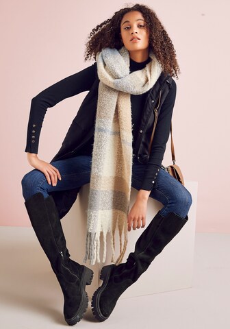 LASCANA Scarf in Beige: front