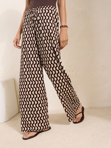 Friends Like These Wide leg Pants in Brown: front