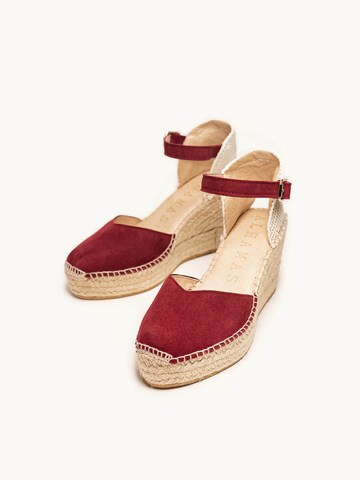 Sandalo 'Alpargata Cuña 8 cm' di Alhamas in rosso