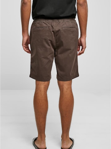 Urban Classics Regular Pants in Brown