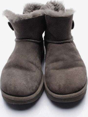 UGG Dress Boots in 40 in Grey