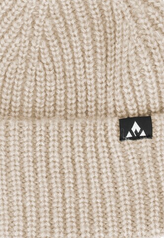 Whistler Muts 'Plico' in Bruin
