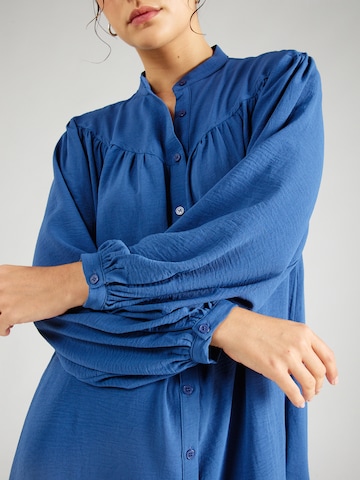 Abito camicia di Compania Fantastica in blu