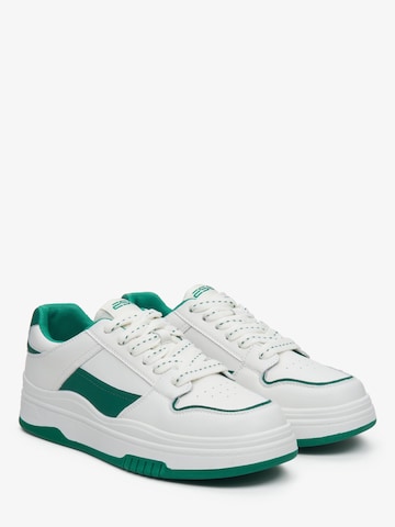 ES8 Sneaker low '23012' i hvid: forside