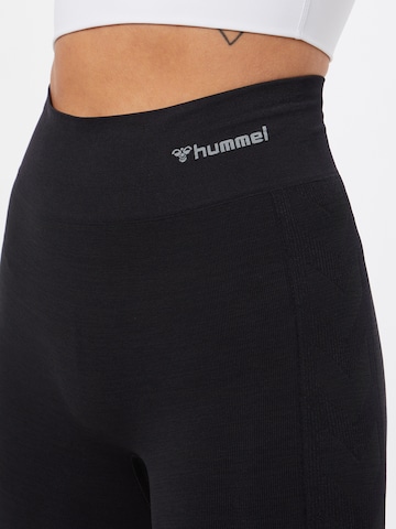 Skinny Pantalon de sport Hummel en noir