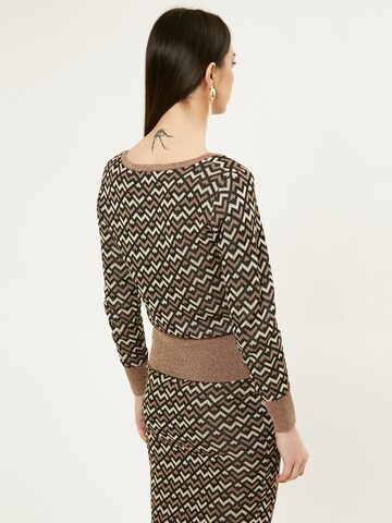 Influencer Sweater in Brown