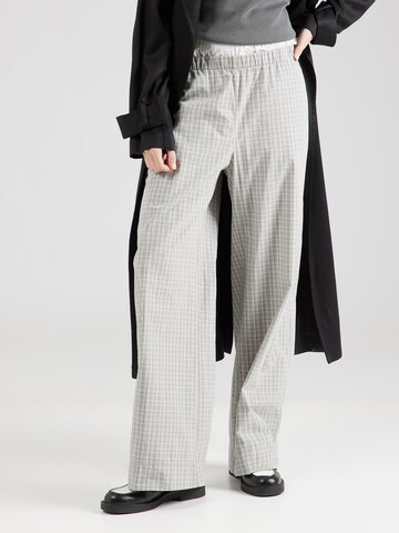 WEEKDAY Wide Leg Hose 'Hanna' in Grau: Vorderseite