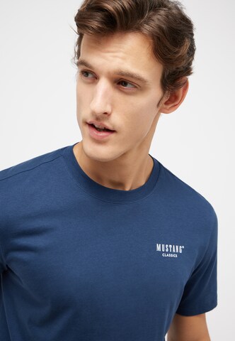 MUSTANG T-Shirt in Blau