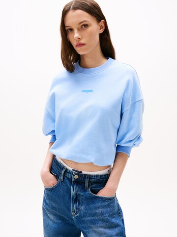Tommy Jeans Свитшот в Синий: спереди