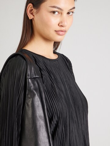 NÜMPH - Blusa en negro