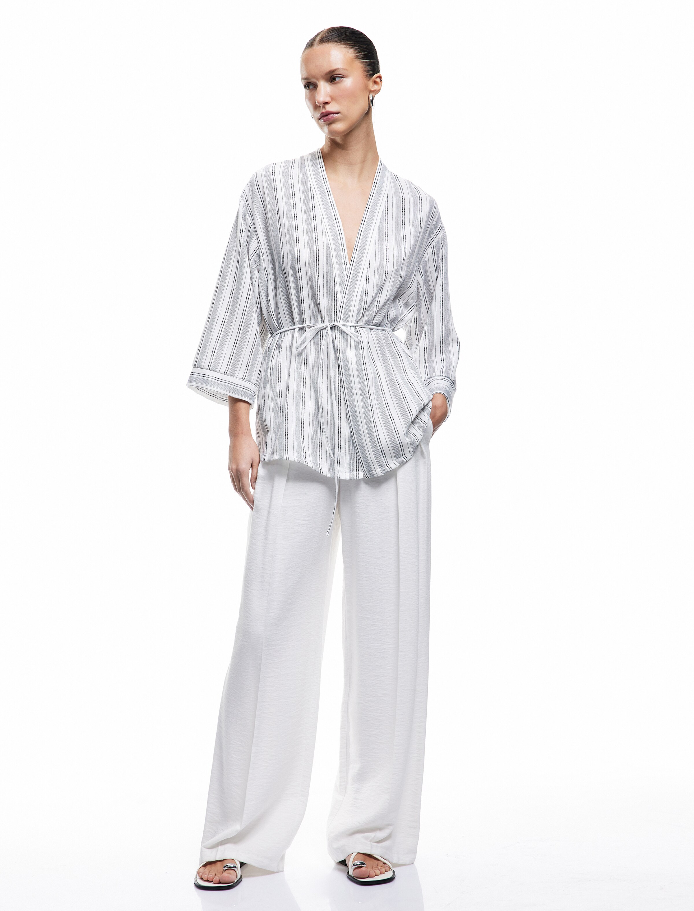 Koton Kimono in Schwarz