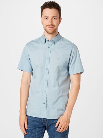 Coupe regular Chemise TOMMY HILFIGER en bleu : devant